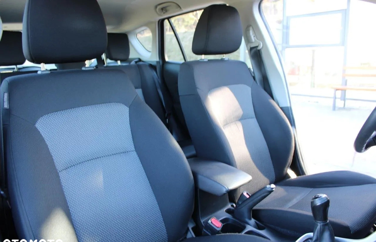 Suzuki SX4 S-Cross cena 39900 przebieg: 145000, rok produkcji 2016 z Rumia małe 742